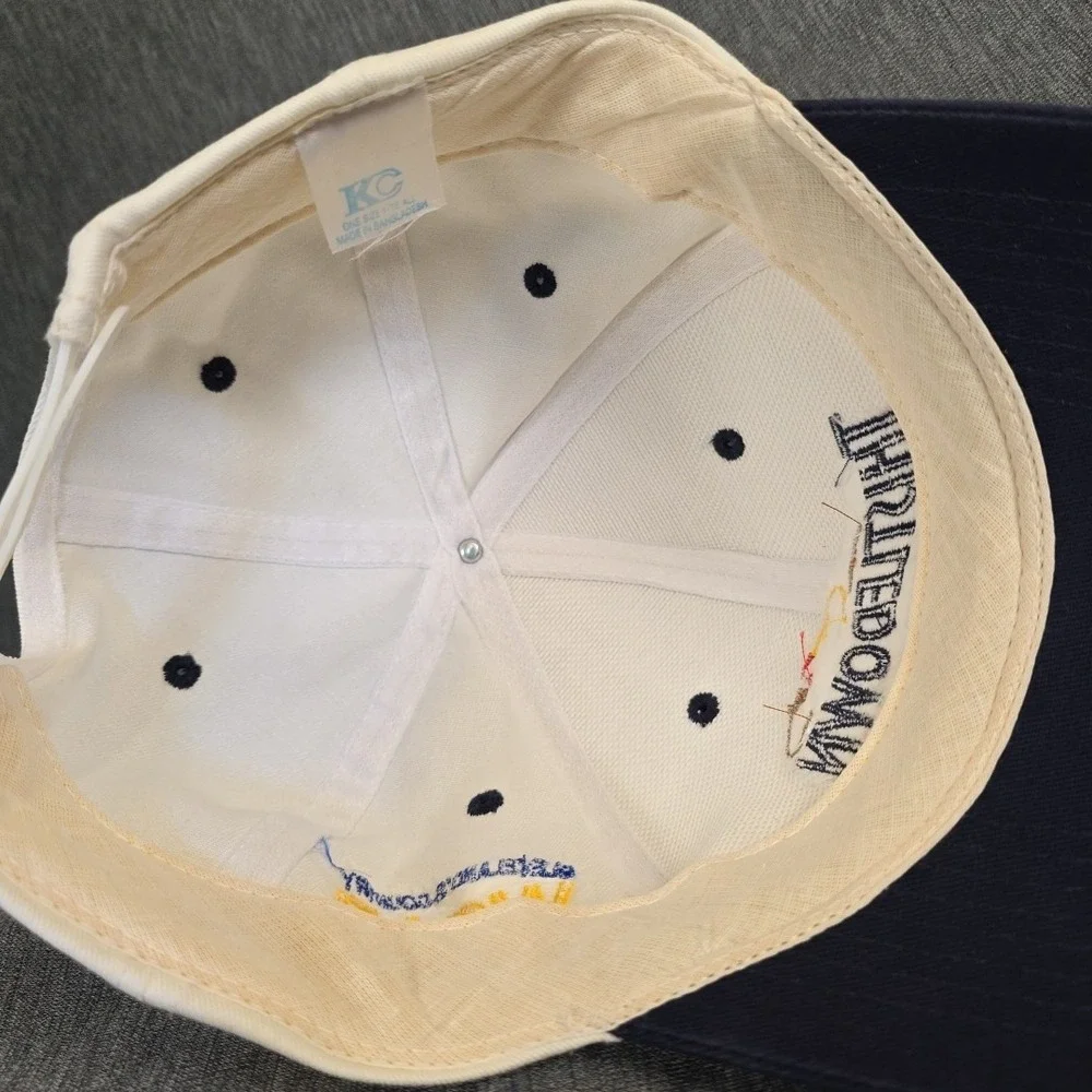 Thistledown Race Track/Racino Horse Racing Hat White 2001‎ Cleveland 99.5 Y2K